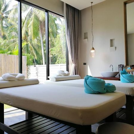 Tungtong Beach Villas Thap Sakae Eksteriør billede