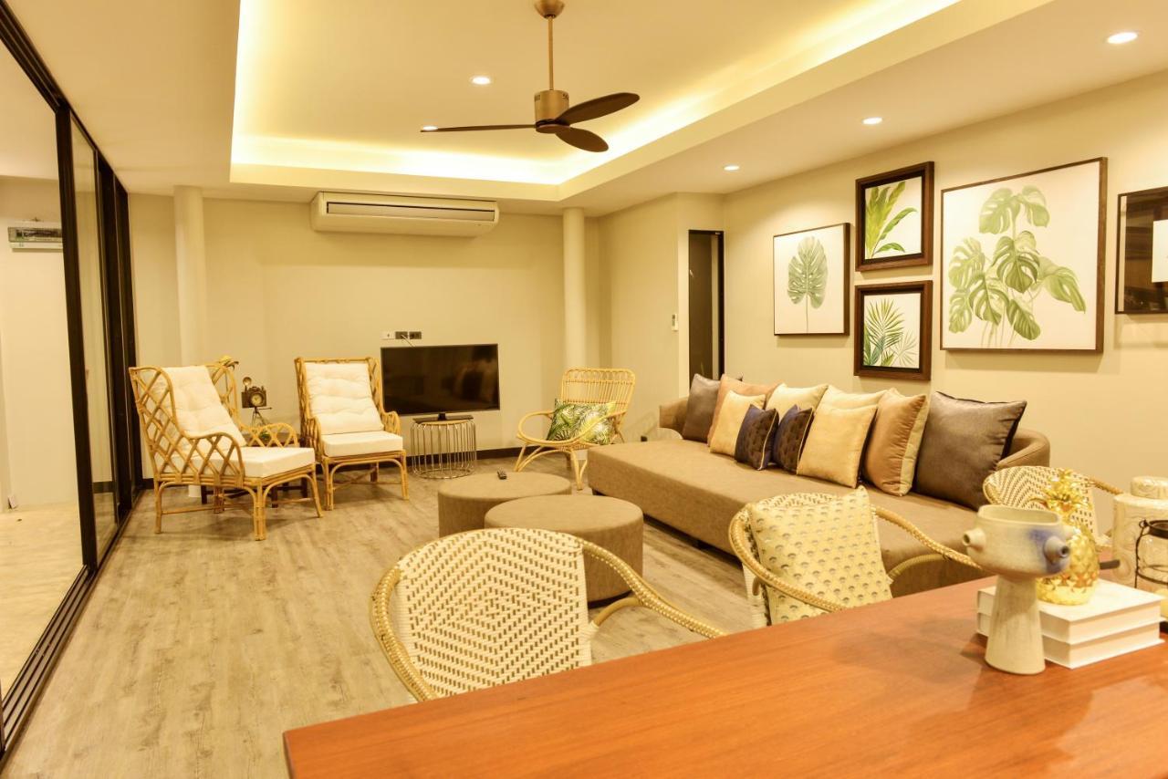 Tungtong Beach Villas Thap Sakae Eksteriør billede