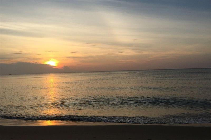 Tungtong Beach Villas Thap Sakae Eksteriør billede